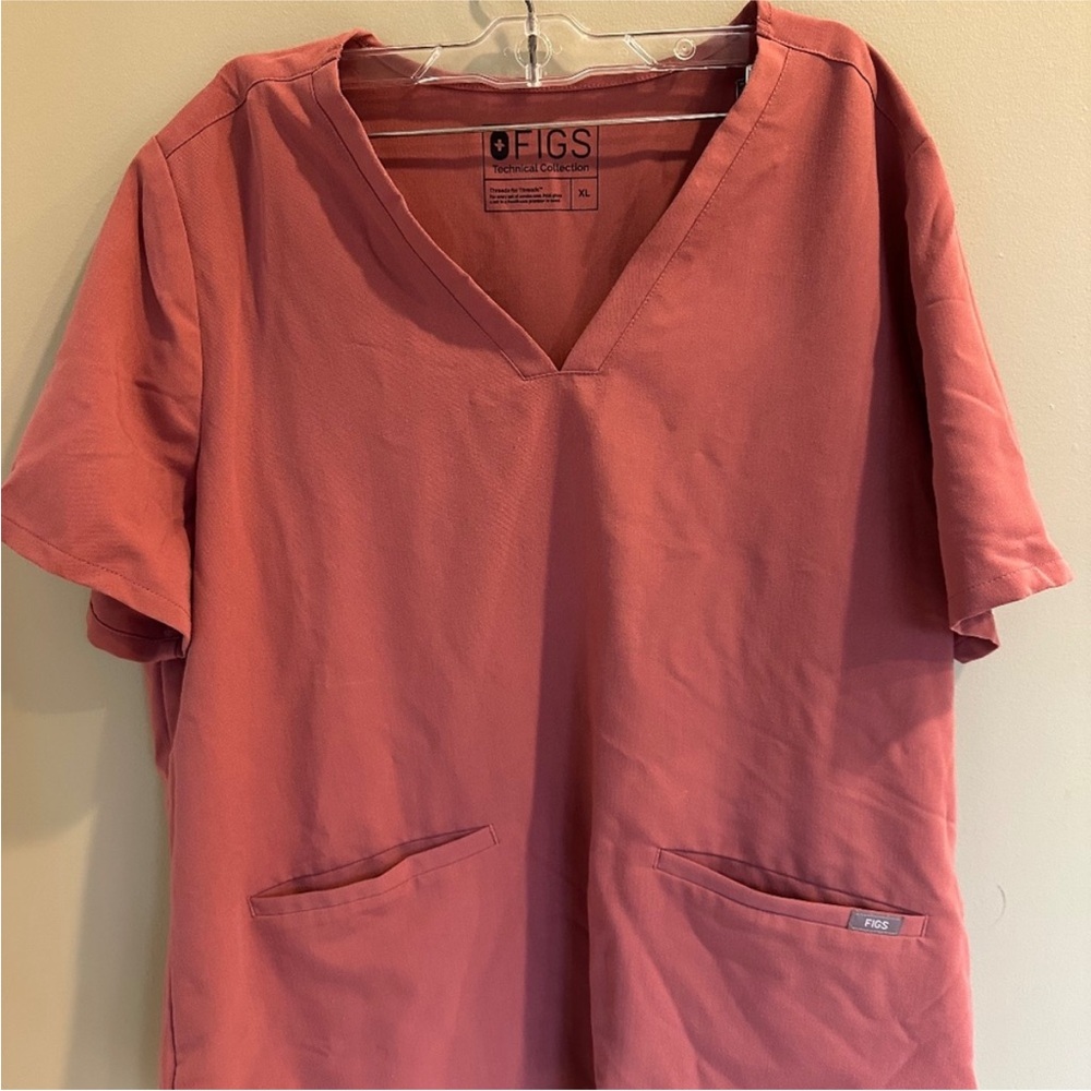 Women's FIGS Casma Scrub Top XLarge 3 Pocket V Neck Poly/Rayon/Span Short Sleeve
